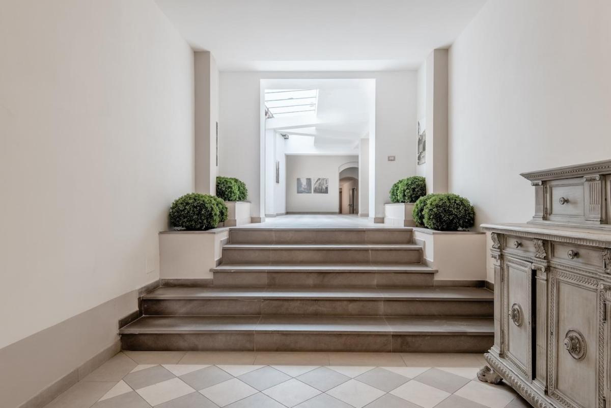 Stylish Terrace On Boboli Gardens * Florencia